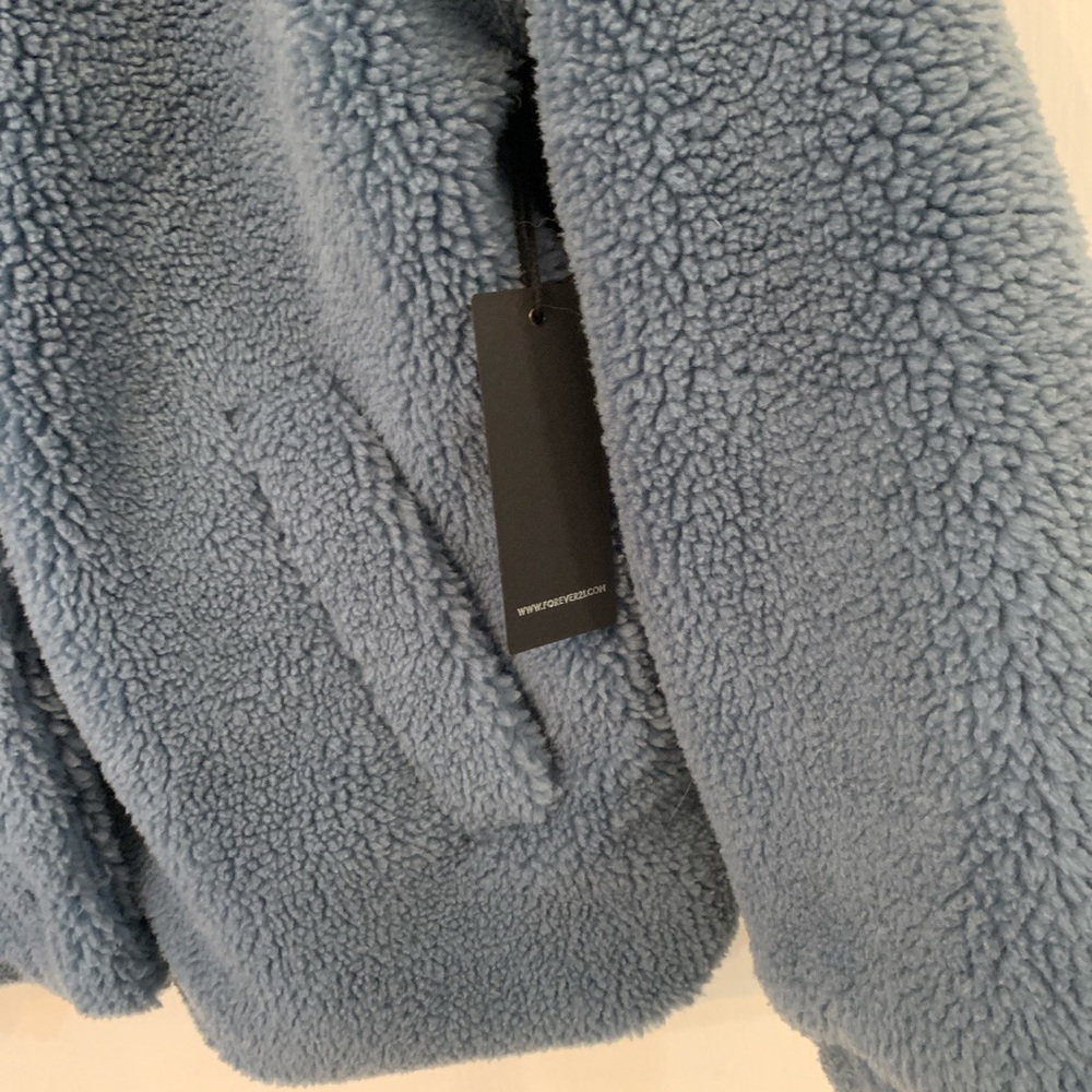 Forever 21 jacket - Picture 2 of 3